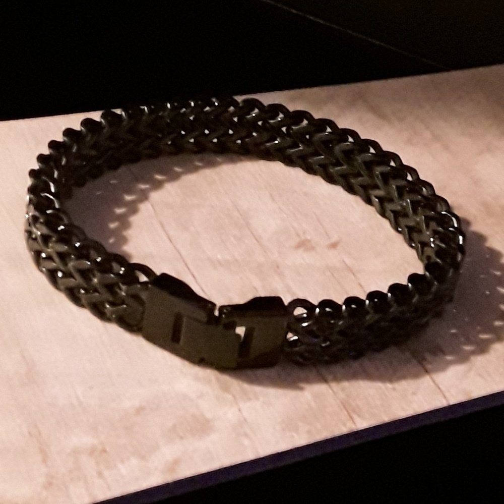 NEW Stainless Steel Black Bracelet - Picture 4 of 8